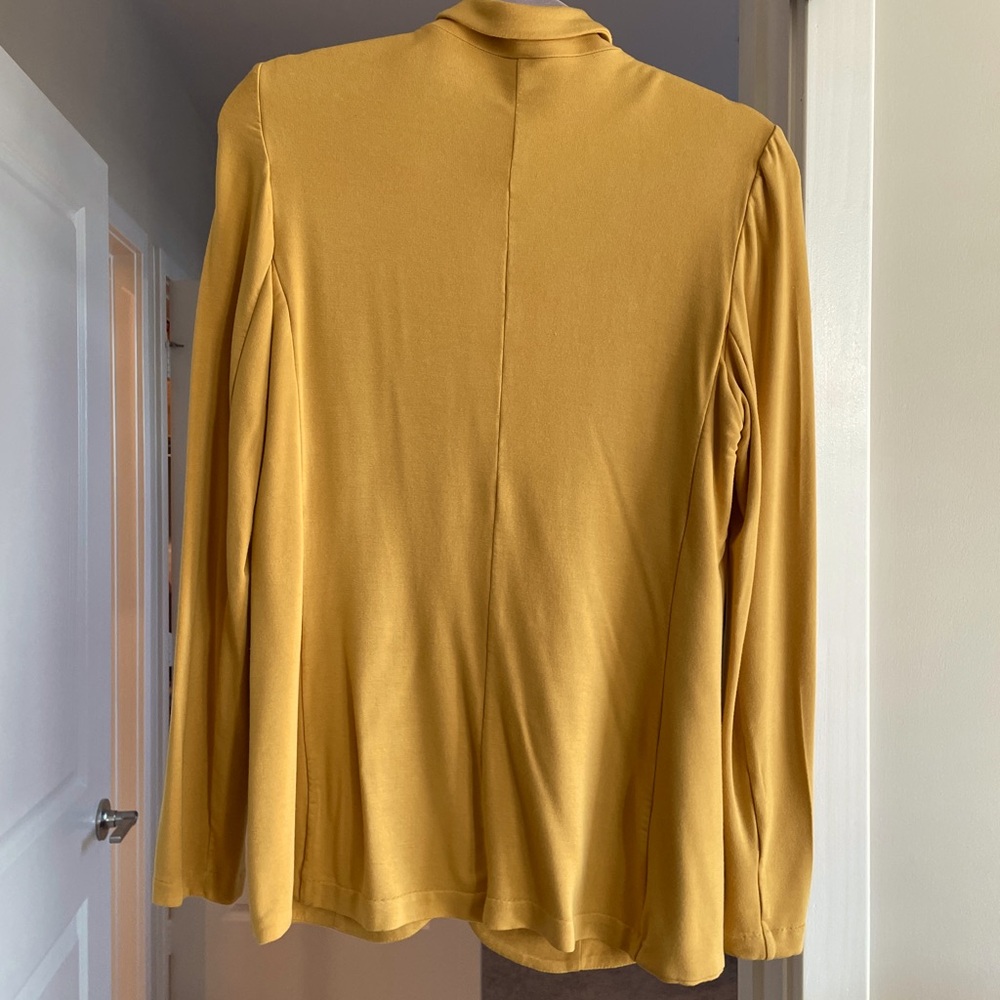 Soft and comfy blazer women’s medium